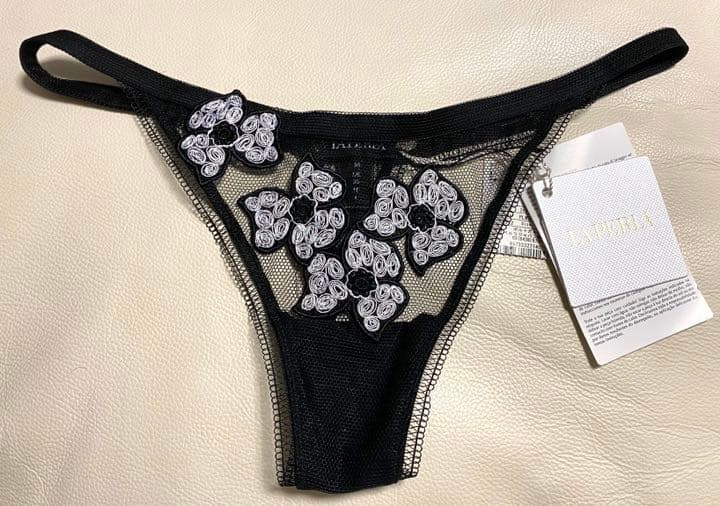 値下げしました⭐︎La Perla ラペルラ⭐︎Tバック⭐︎ショーツ　パンティ