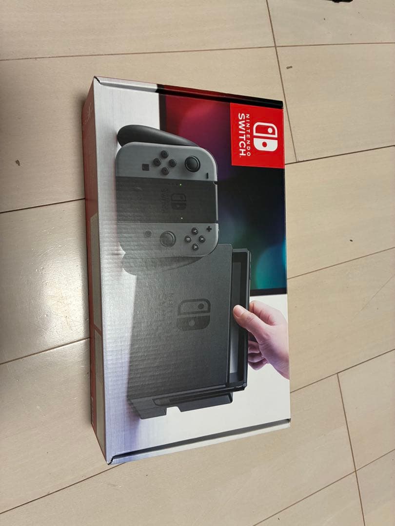 Nintendo SWITCH 本体　Joy-Con合計4台 Amazon.com: Nintendo Joy-Con Controller Pair Neon Red/Neon Blue