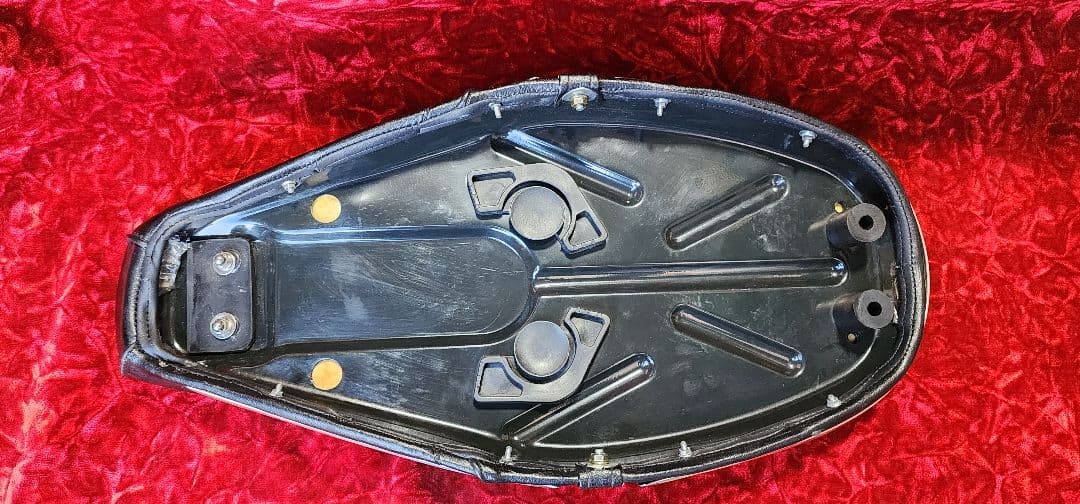 シャリー 極低 フラットシート 純正風ステッチ - メルカリ