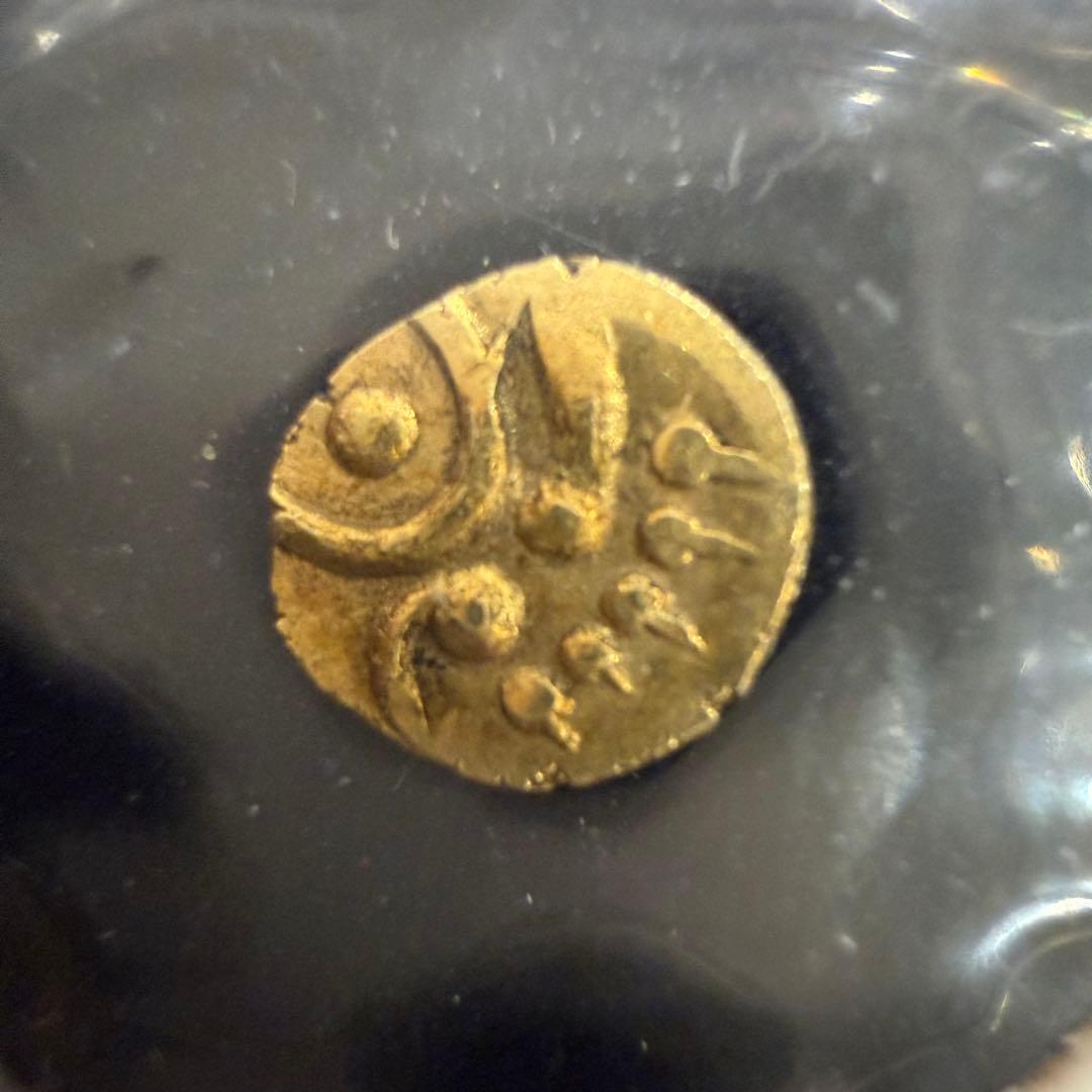 ま*ん様 No.67 アンティーク 金貨 インド ファナム トラバンコール 18