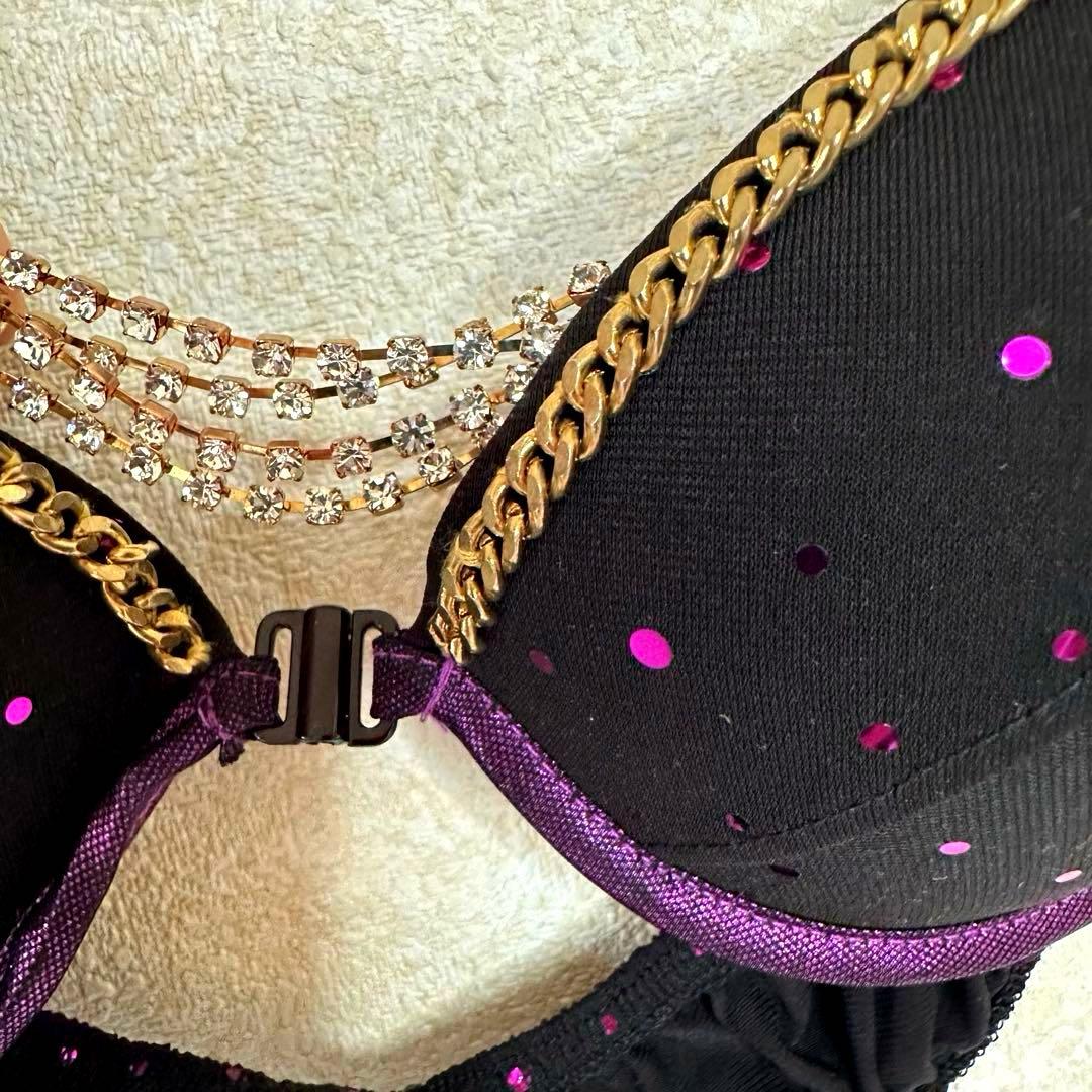 タグ付き【MA＊RS】チェーン付きスパンコールパープルラメ見せブラmars