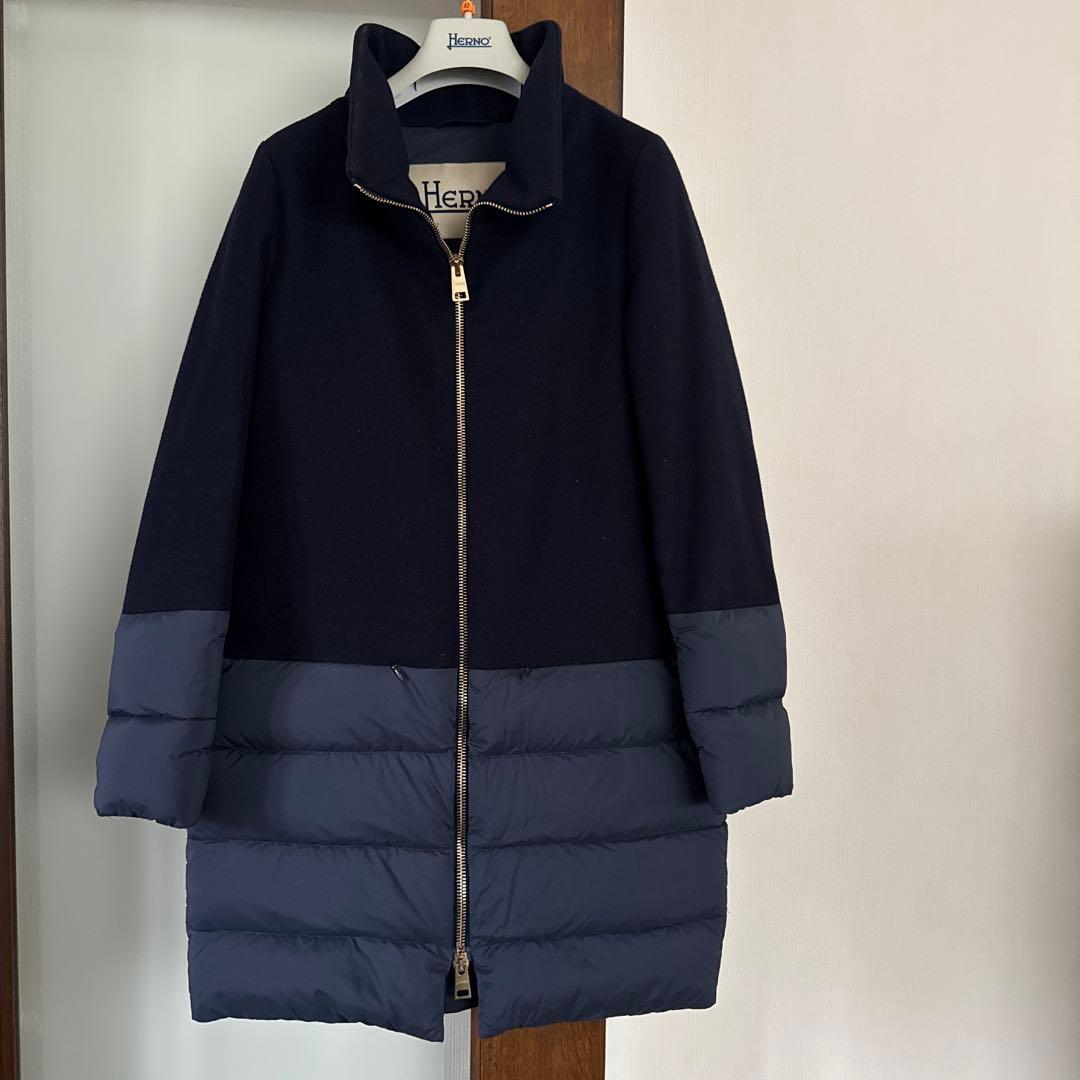 【美品】ヘルノ　ダウンコート ネイビー