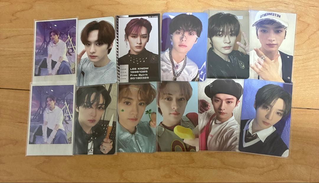 K-POP タレントカード 12枚セット - メルカリ