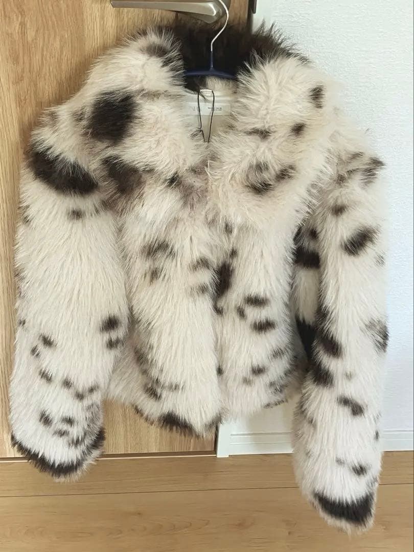 ZARA アニマルプリント フェイクファーショートコート 新品未使用タグ