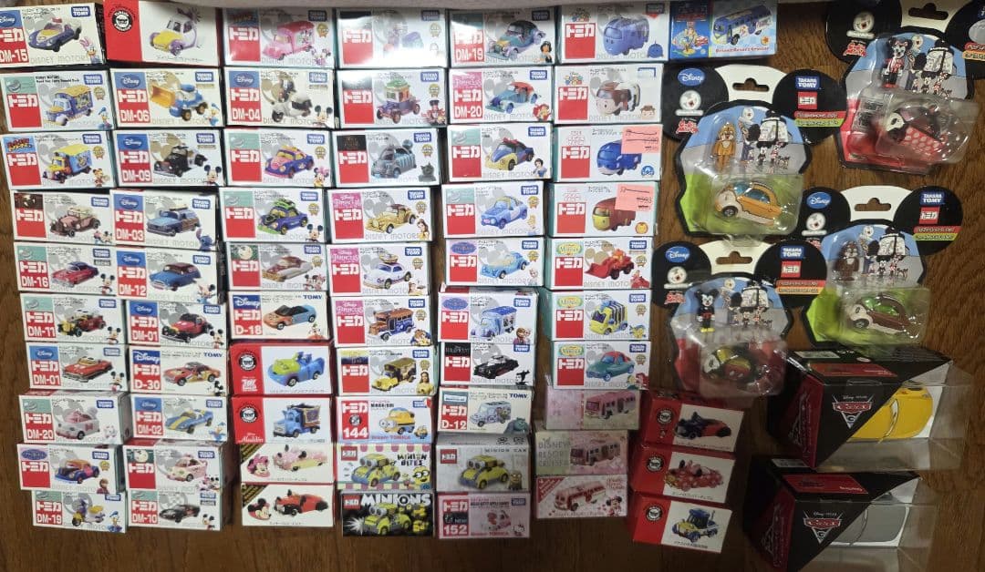 トミカディズニー　７０台