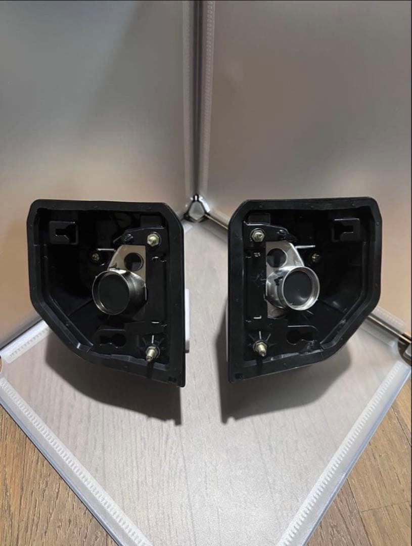 新品 ハイフラ防止LEDバルブ付属 左右セット ランクル70 クリア