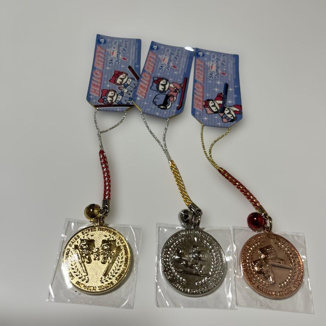 Hello Kitty メダル型ストラップ3点セット 根付け サンリオ レア
