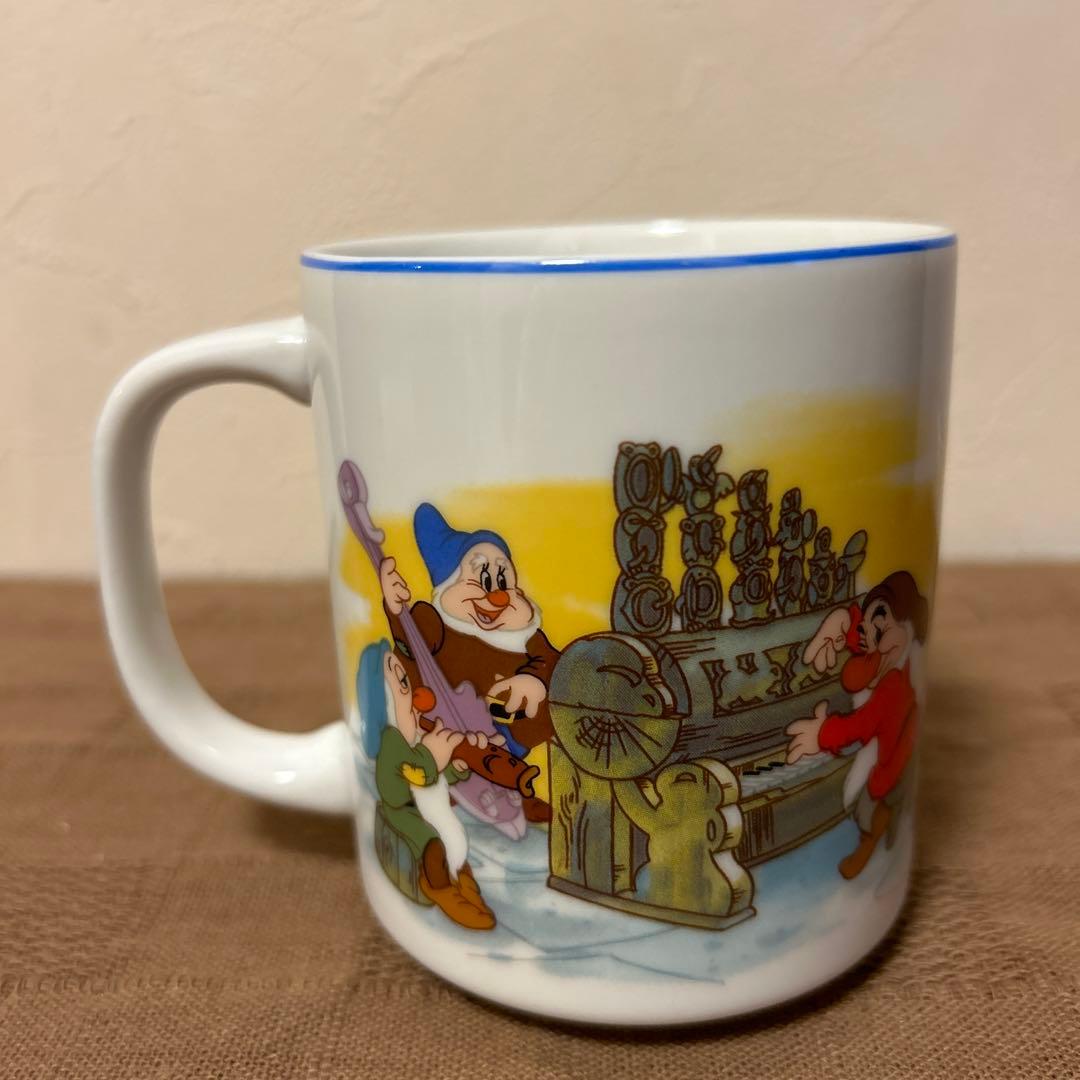 東京ディズニーランド】白雪姫と七人のこびと マグカップ(オマケ付き