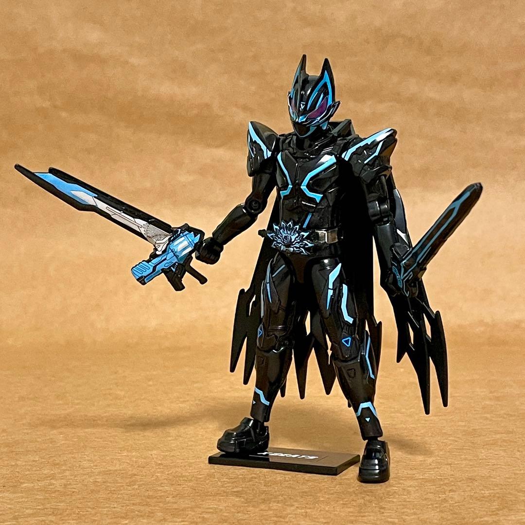 装動 仮面ライダークロスギーツ（仮面ライダーガッチャード）Xギーツ