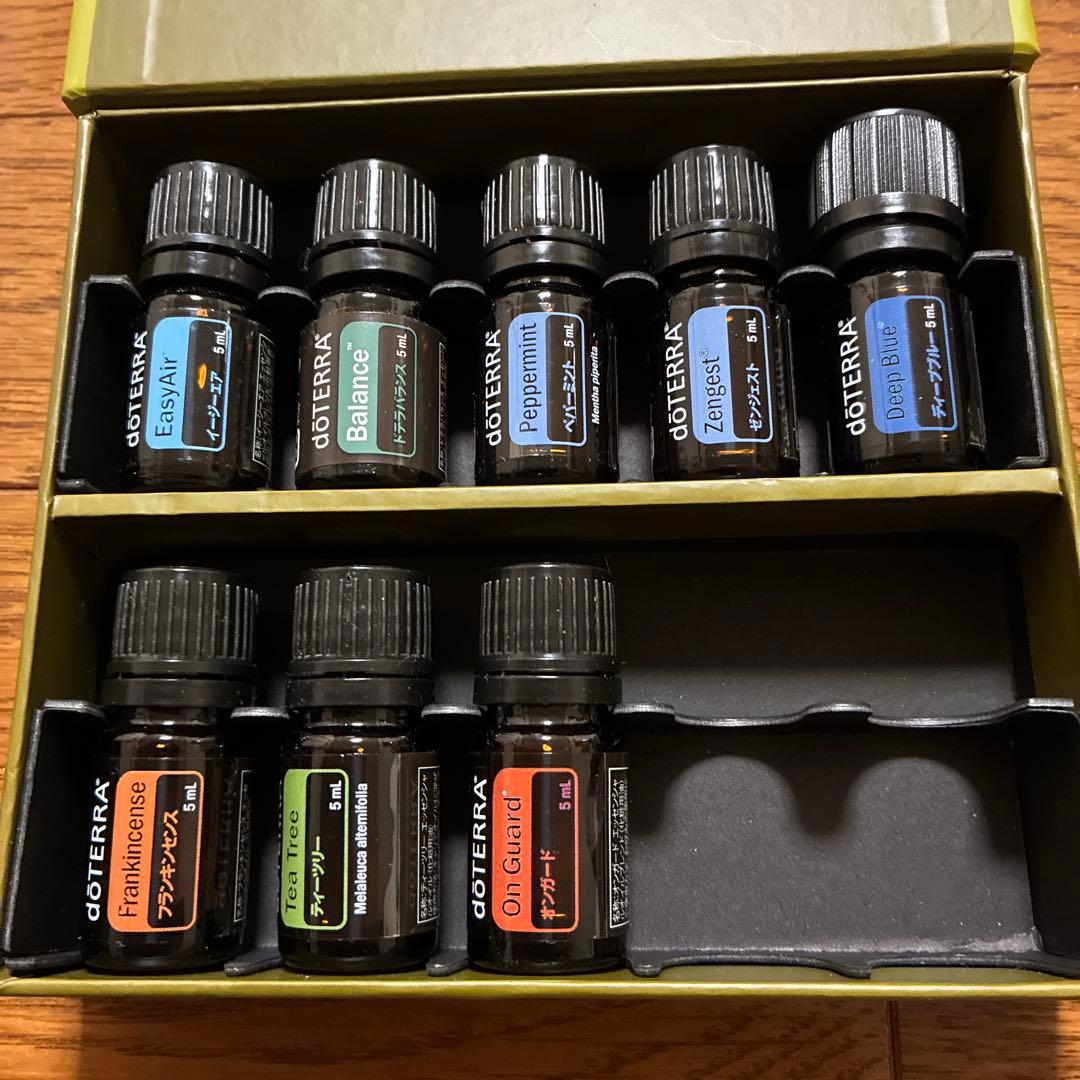 【未使用】　doTERRA ドテラ　ファミリーエッセンシャルキット　オイル