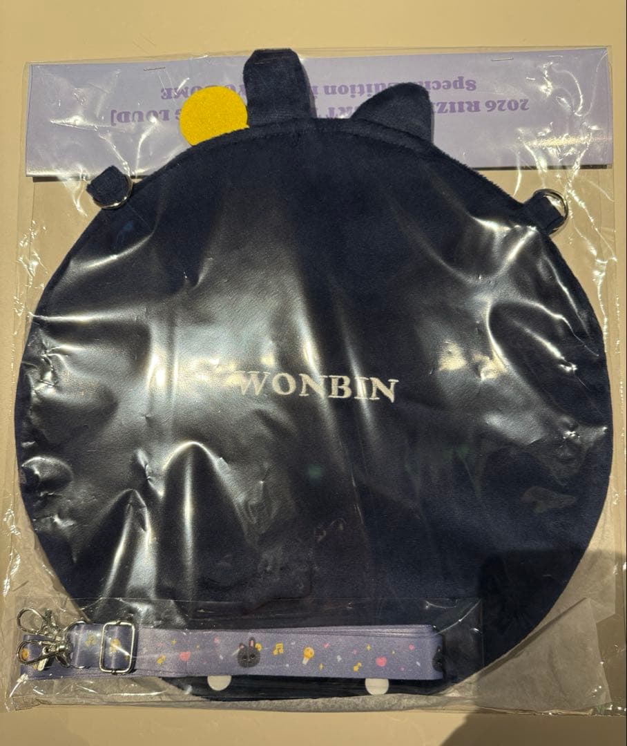 RIIZE ウォンビン FANLIGHTバッグ うちわホルダー＆ストラップセット