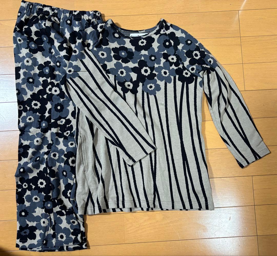 Atsuko Matano 花柄ストライプパジャマセット