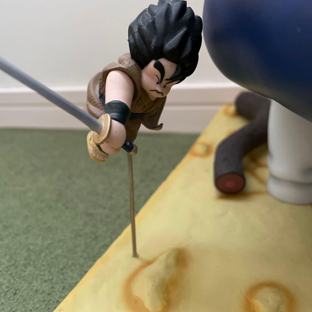 希少】ドラゴンボール ジオラマモデル 大猿ベジータ シッポ斬りVer