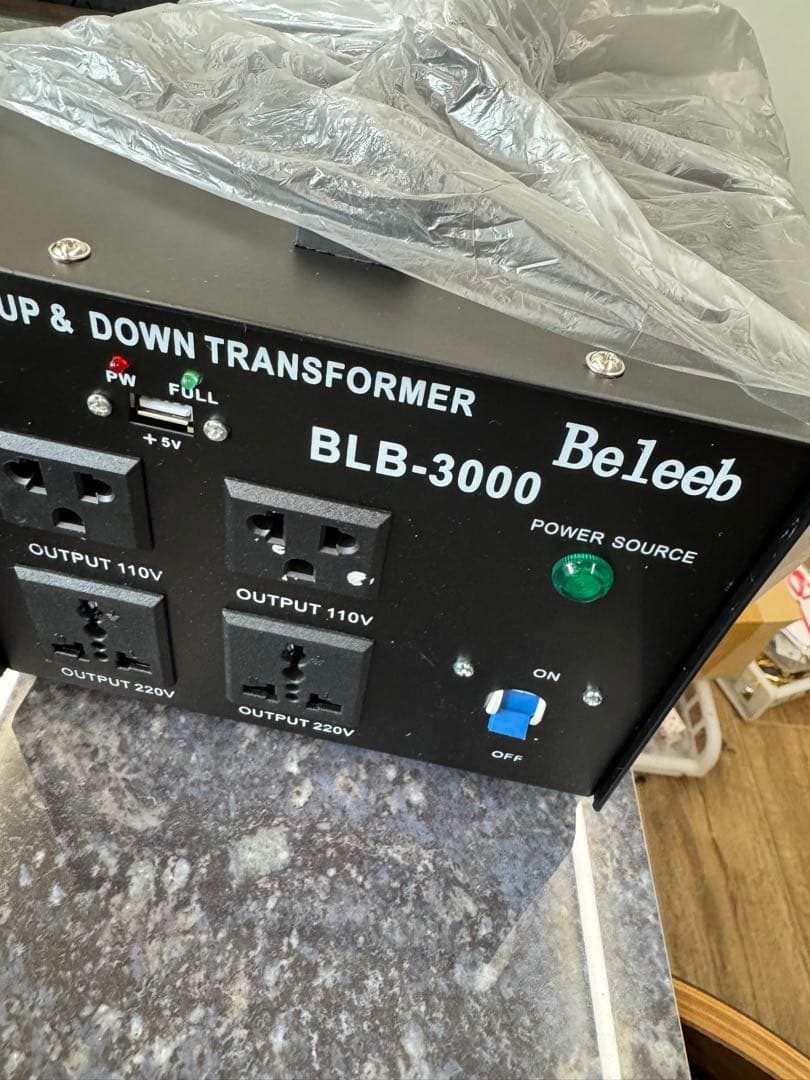 3000W 変圧器 ac 100v/110v to 220v-240v Amazon.co.jp: 3000VA 変圧器 100V 220V アップトランス ダウン