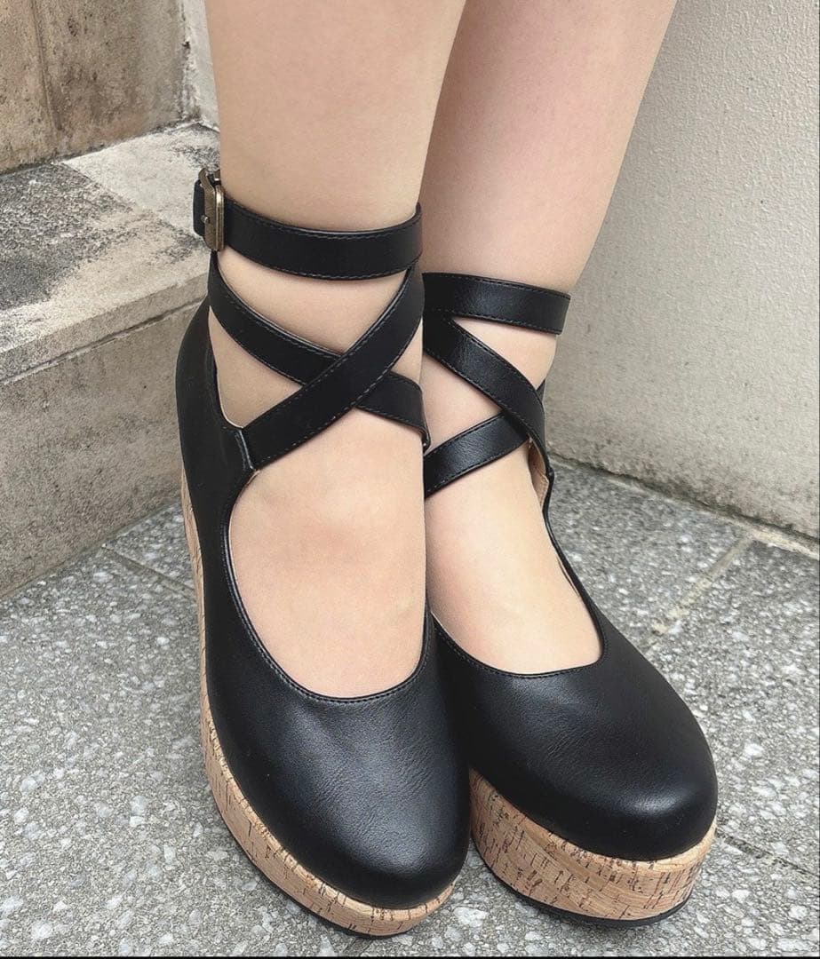 クロスストラップ厚底パンプス/an another angelus