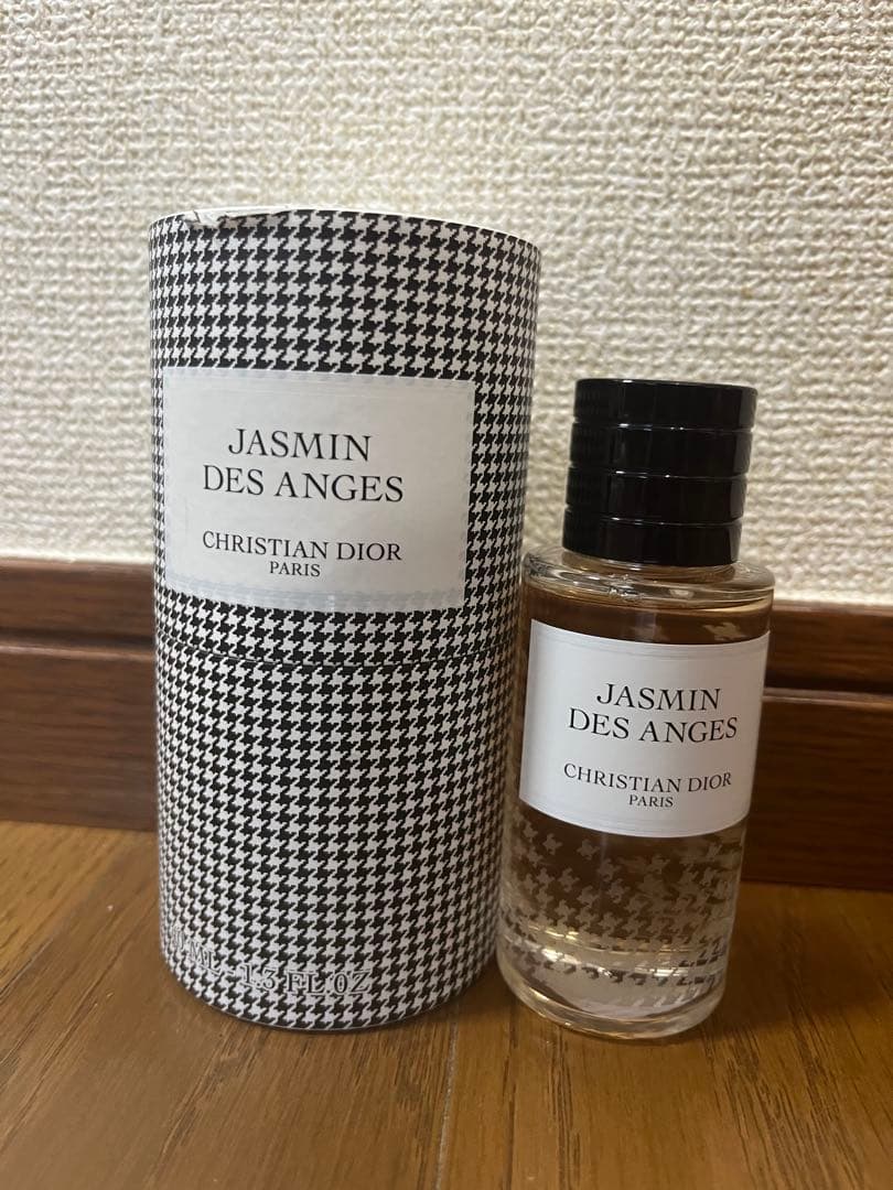 即日発送可◎JASMIN DES ANGES 40ml 香水 箱付き
