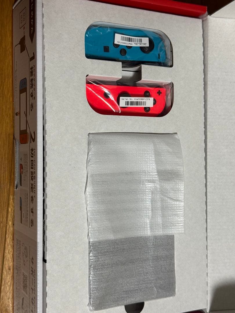 Nintendo Switch 本体＋ケース