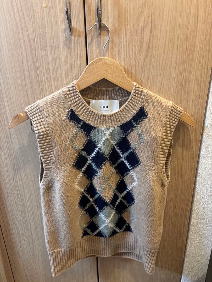 ※1/31(土)取下ami paris アーガイル柄 ニットベスト ベージュ