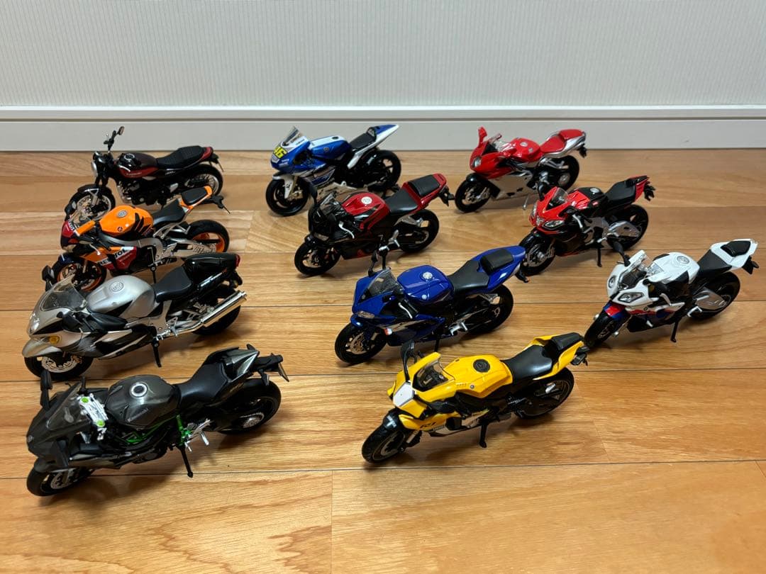 1/12 バイク 完成品 11台セット R1 CBR H2 Z900 隼 YZR