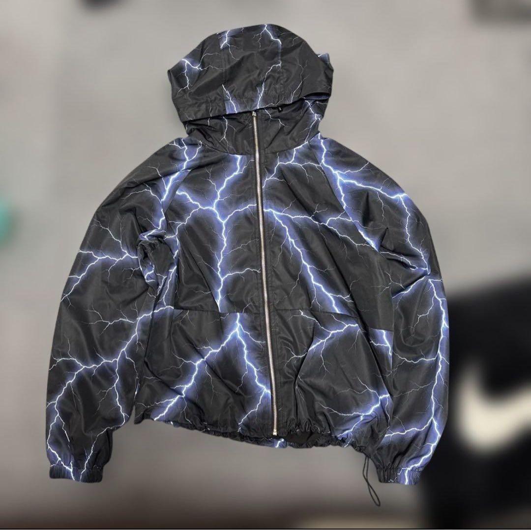 元ガスト店員着用　traum Inazuma shell jacket