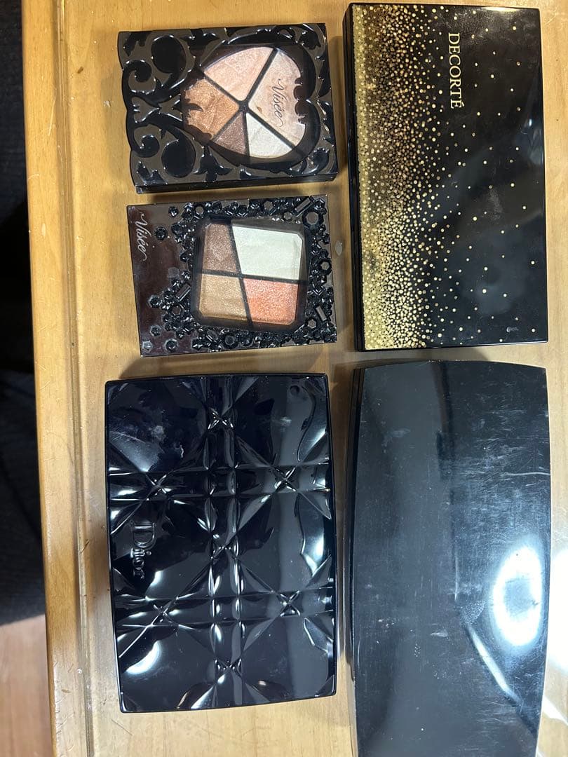 アイシャドウまとめうり