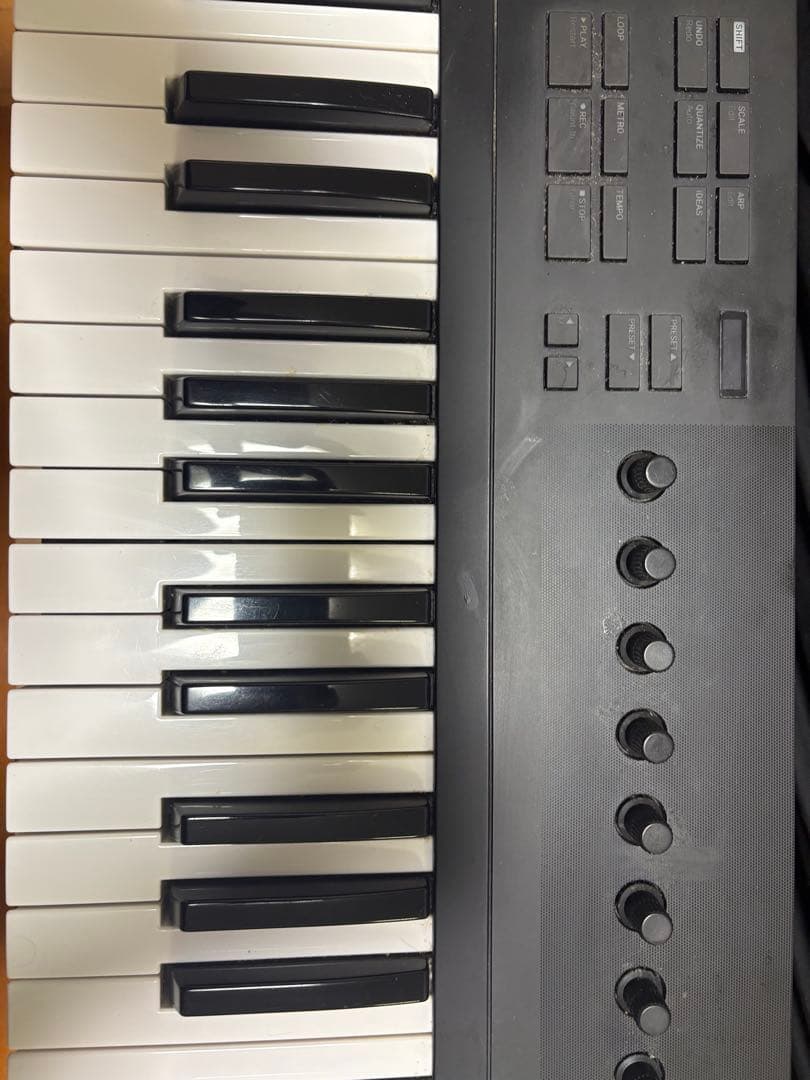 KOMPLETE KONTROL A61 トランスファーIDあり - メルカリ