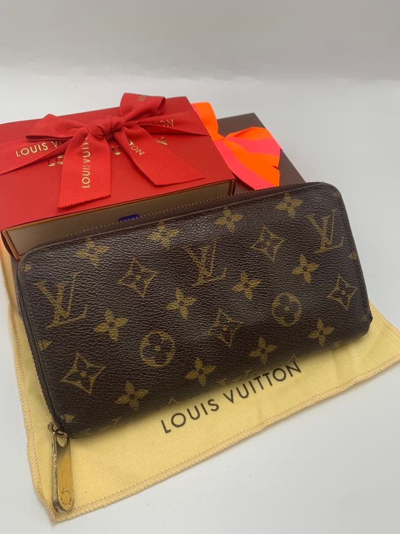 ルイヴィトン モノグラム ジッピーウォレット 長財布 正規品 P55