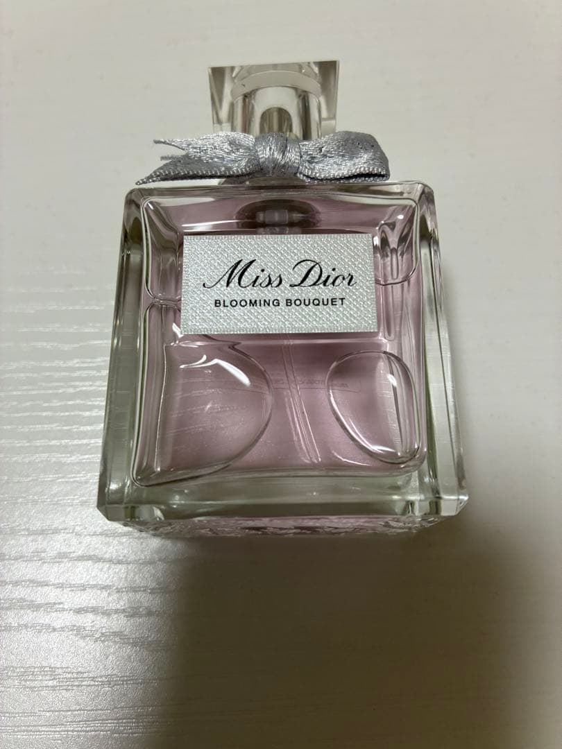Miss Dior Blooming Bouquet 香水 DIOR】 ミス ディオール ブルーミング ブーケ ローラー パール