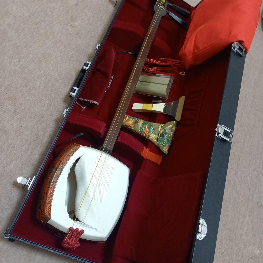 津軽三味線 　バチ ハードケース付属セット