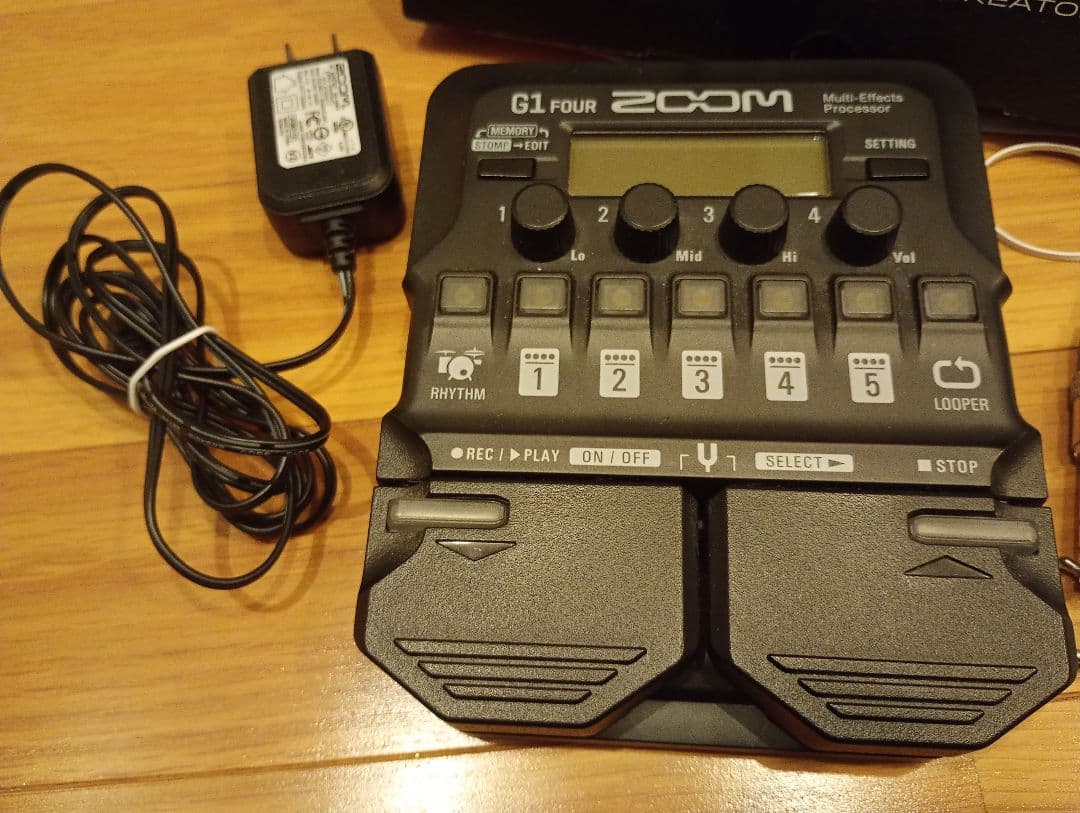 ZOOM G1 FOUR マルチエフェクターAD-16A純正ACアダプタ 新 モ