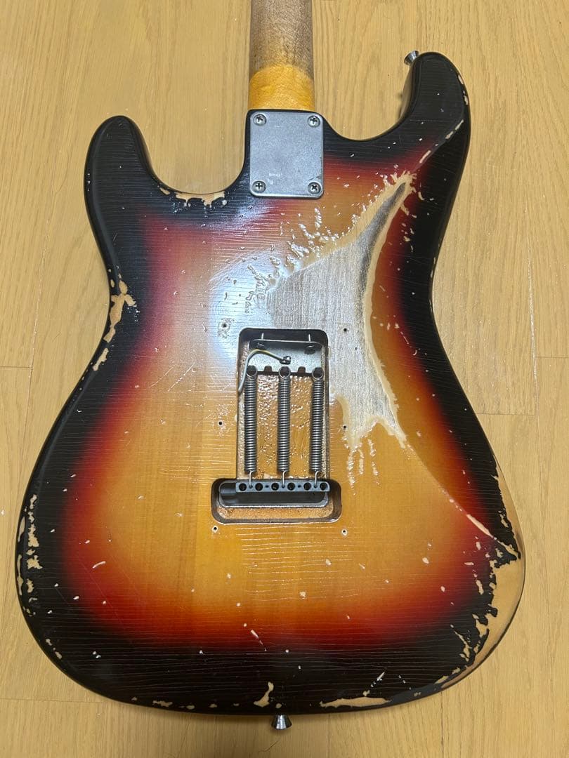 レリック加工 ストラトキャスター ヴィンテージ風加工 - メルカリ