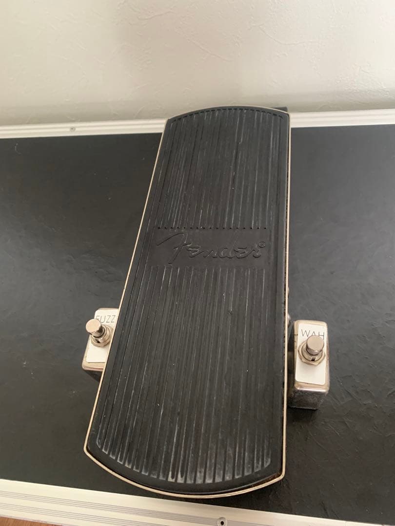 Fender Fuzz-Wah ギターエフェクター　ワウペダル