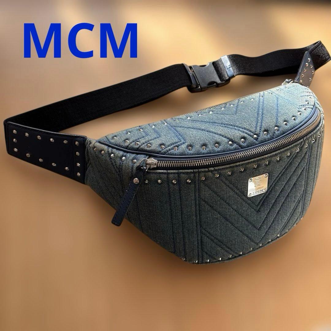 MCMのデニムコレクション スタッズ キルティング ボディバッグ　ウエストバッグ