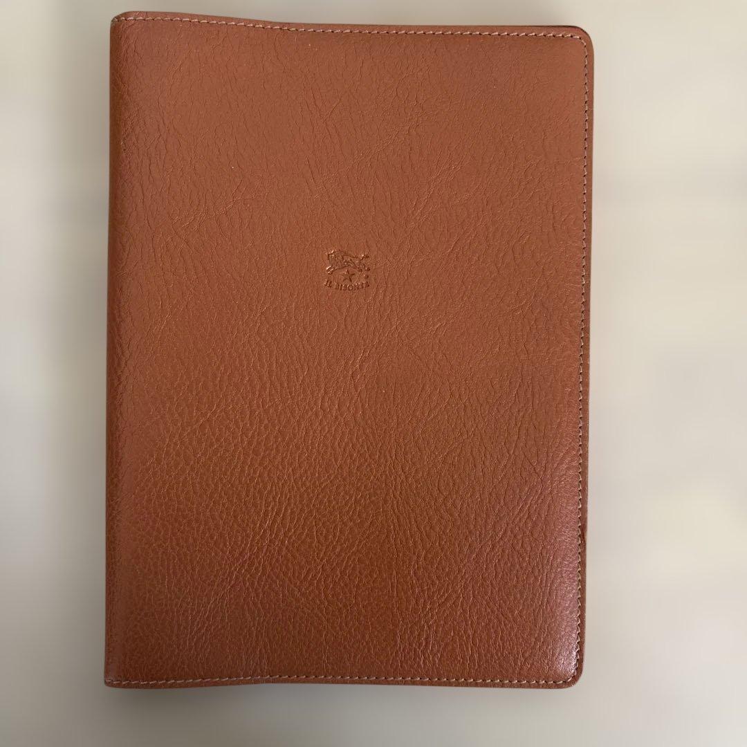 イルビゾンテ　手帳カバー　Ａ５ IL BISONTE（イルビゾンテ） 国内正規取扱店 レザー ブックカバー