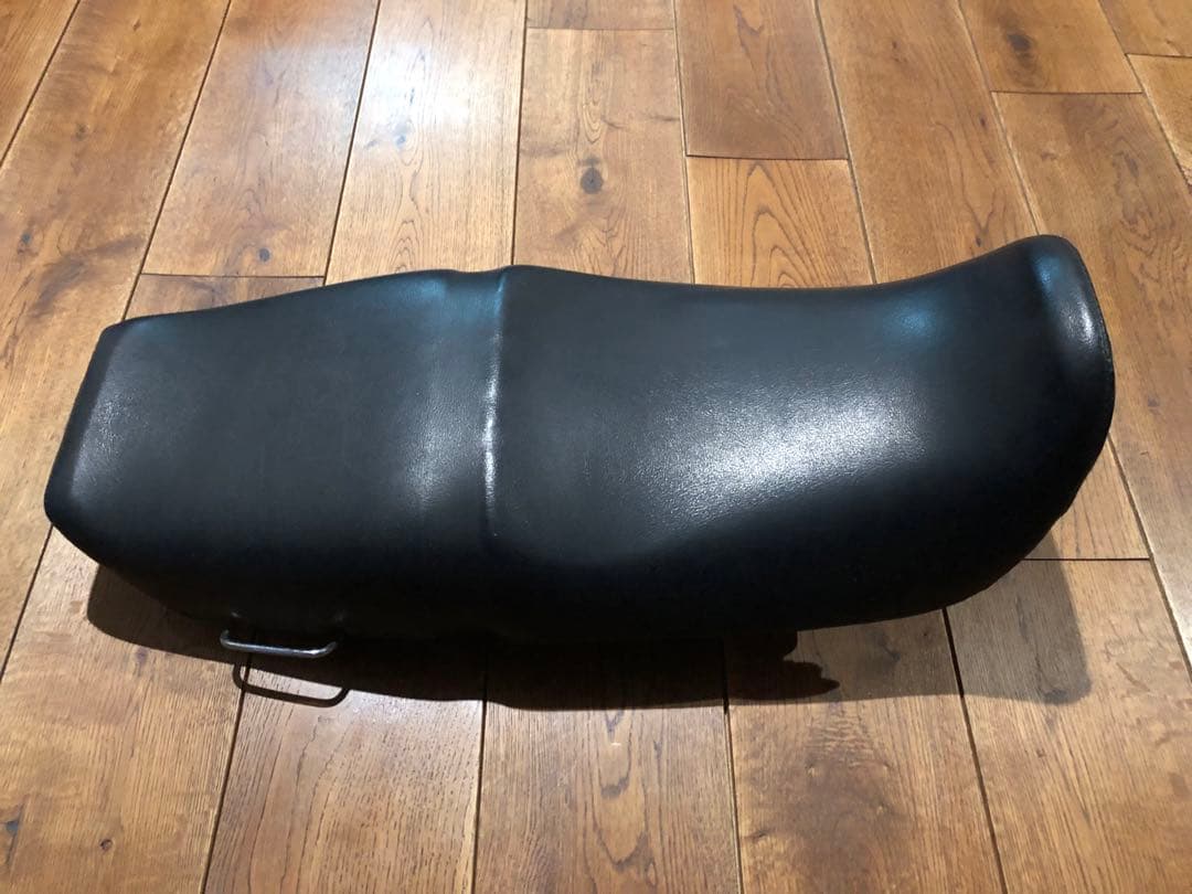 HONDA NS250R・NS400R 純正シート
