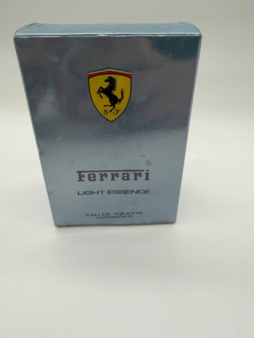 ほぼ満タン　フェラーリライトエッセンス　オードトワレ75ml