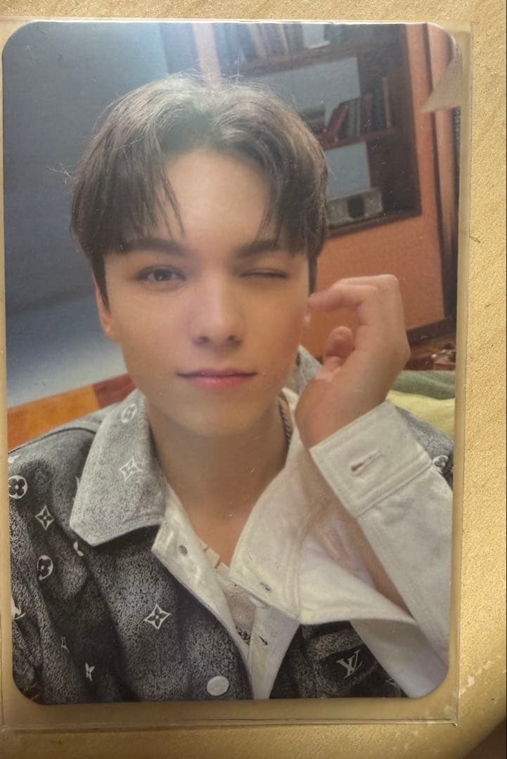 SEVENTEEN VERNON ヨントン トレカ 台湾