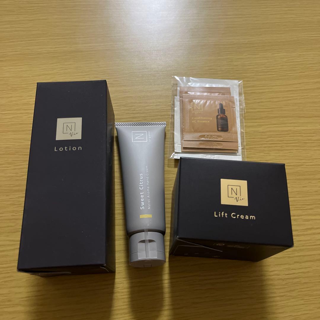 N organic Vie ローション 100ml & リフトクリーム 47g