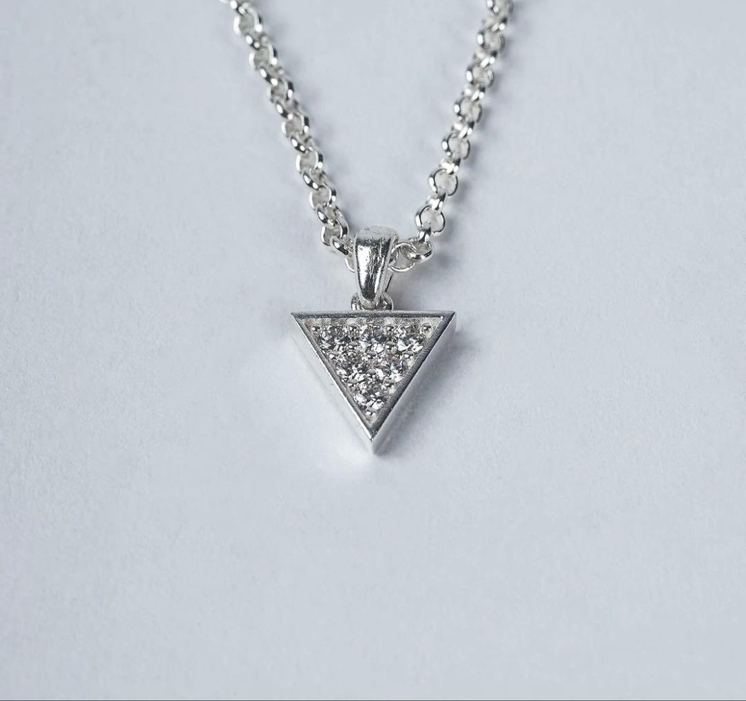 LIBALF リバルフ トライアングルネックレス