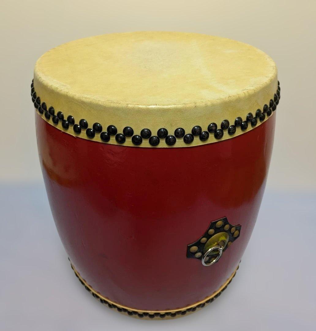 かとちゃん専用（エイサー大太鼓） 楽天市場】エイサー用 大太鼓(中) 水牛皮 直径36c×高さ37cm バチ2本