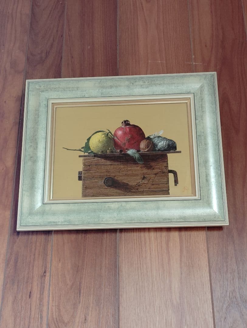 「供するHexis」果物と木箱の油彩画吉川幹広作F4号