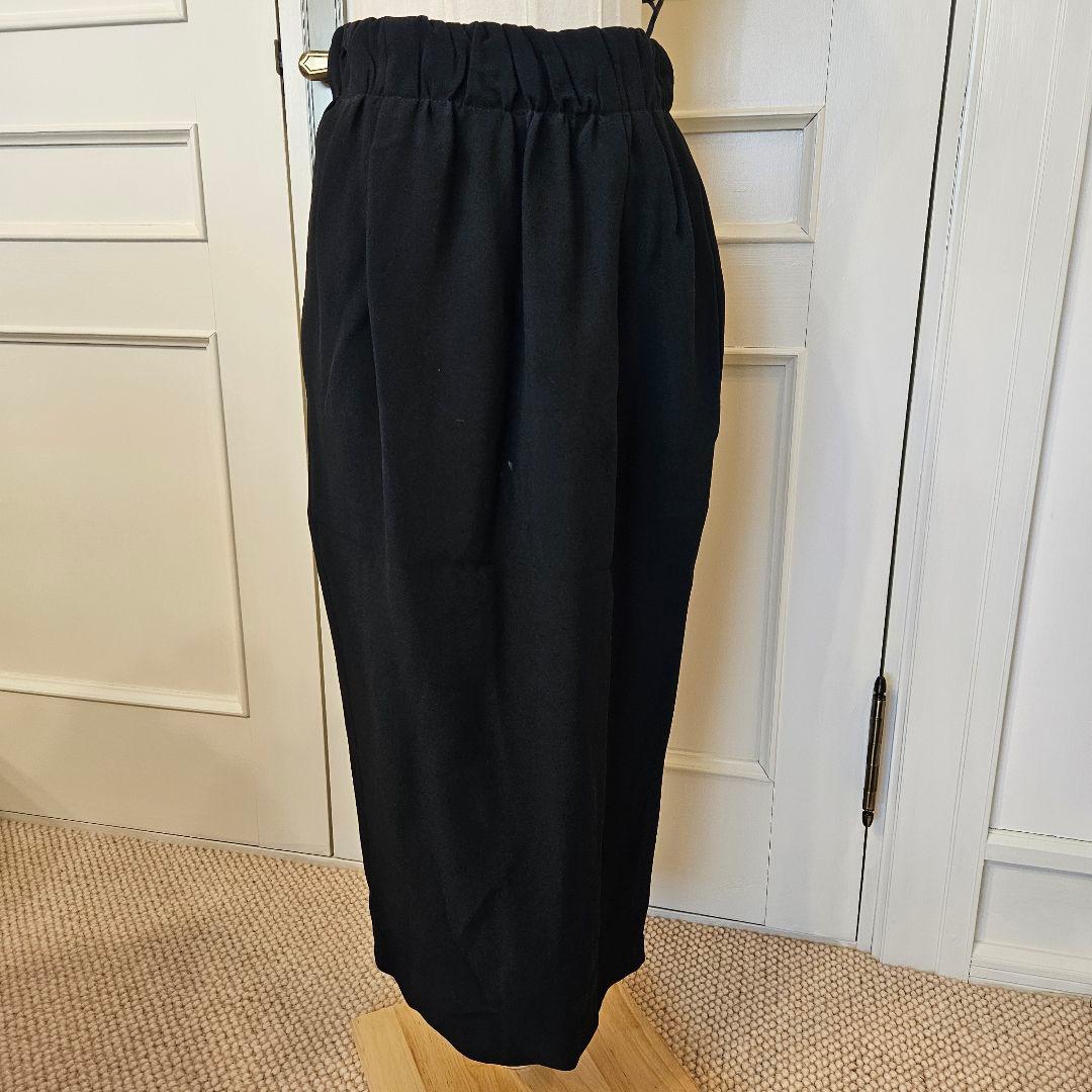 N°21 黒タイトスカート　美品❗