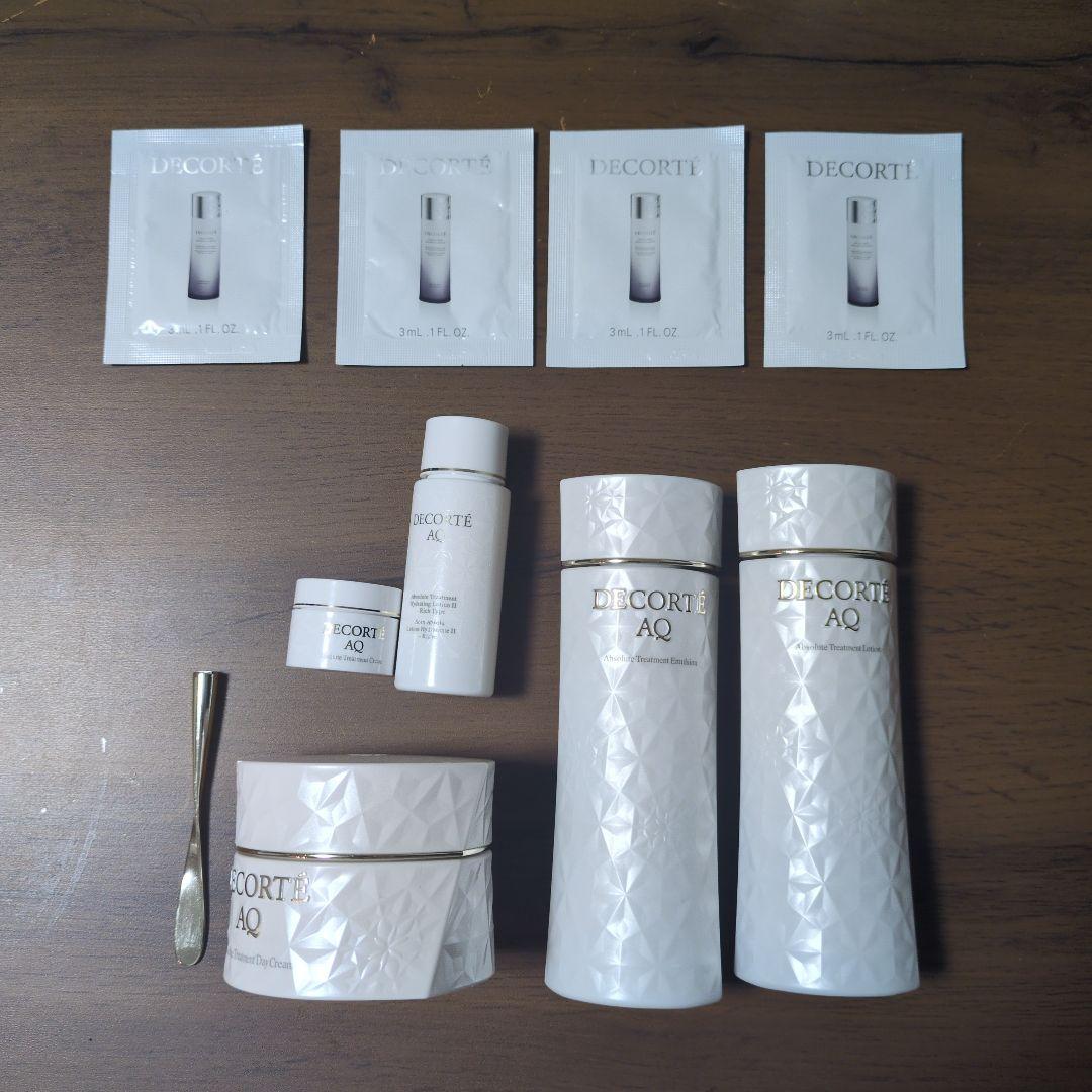 デコルテ　スキンケアセット