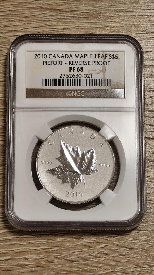 NGC PF68☆2010 カナダ メイプルリーフ 銀貨 純銀 記念 コイン - メルカリ