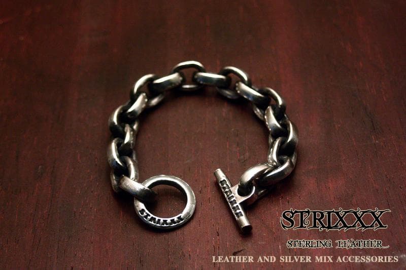 24　フラットあずきブレスレット STRIXXXX