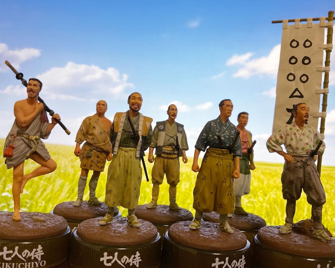 海洋堂　七人の侍　彩色　カラー　侍7体セット　未組立　フィギュア　ボトルキャップ