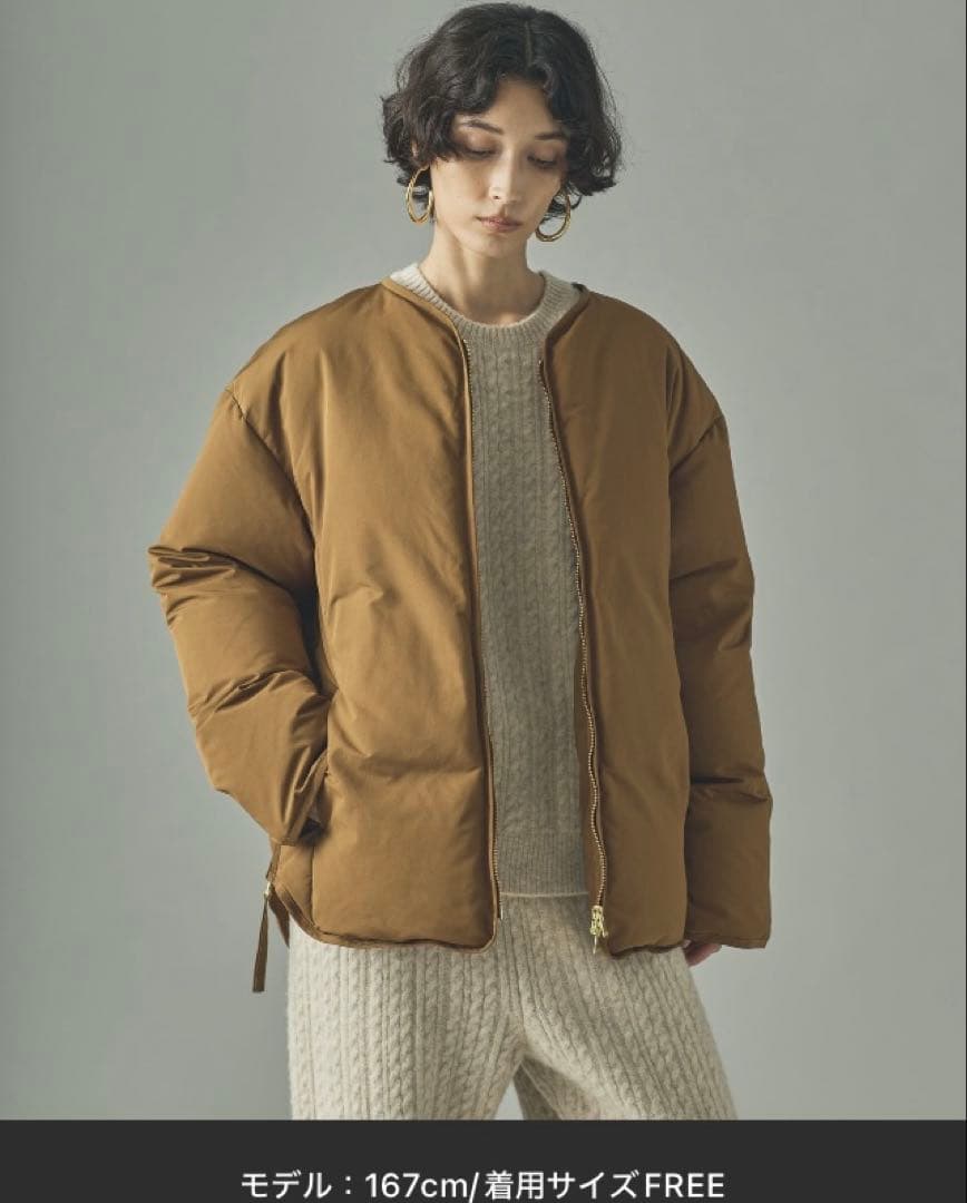 新品未使用Curensology サイドジップノーカラーダウンジャケット