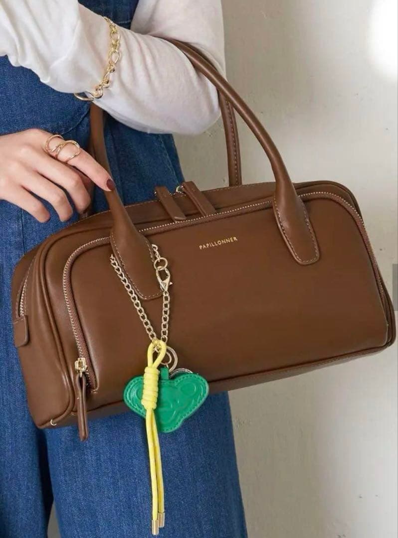 コラージュガリャルダガランテ グレイトフルチャーム付きボストンバッグ　完売 美品 コラージュガリャルダガランテ チャーム付きボストンバッグ