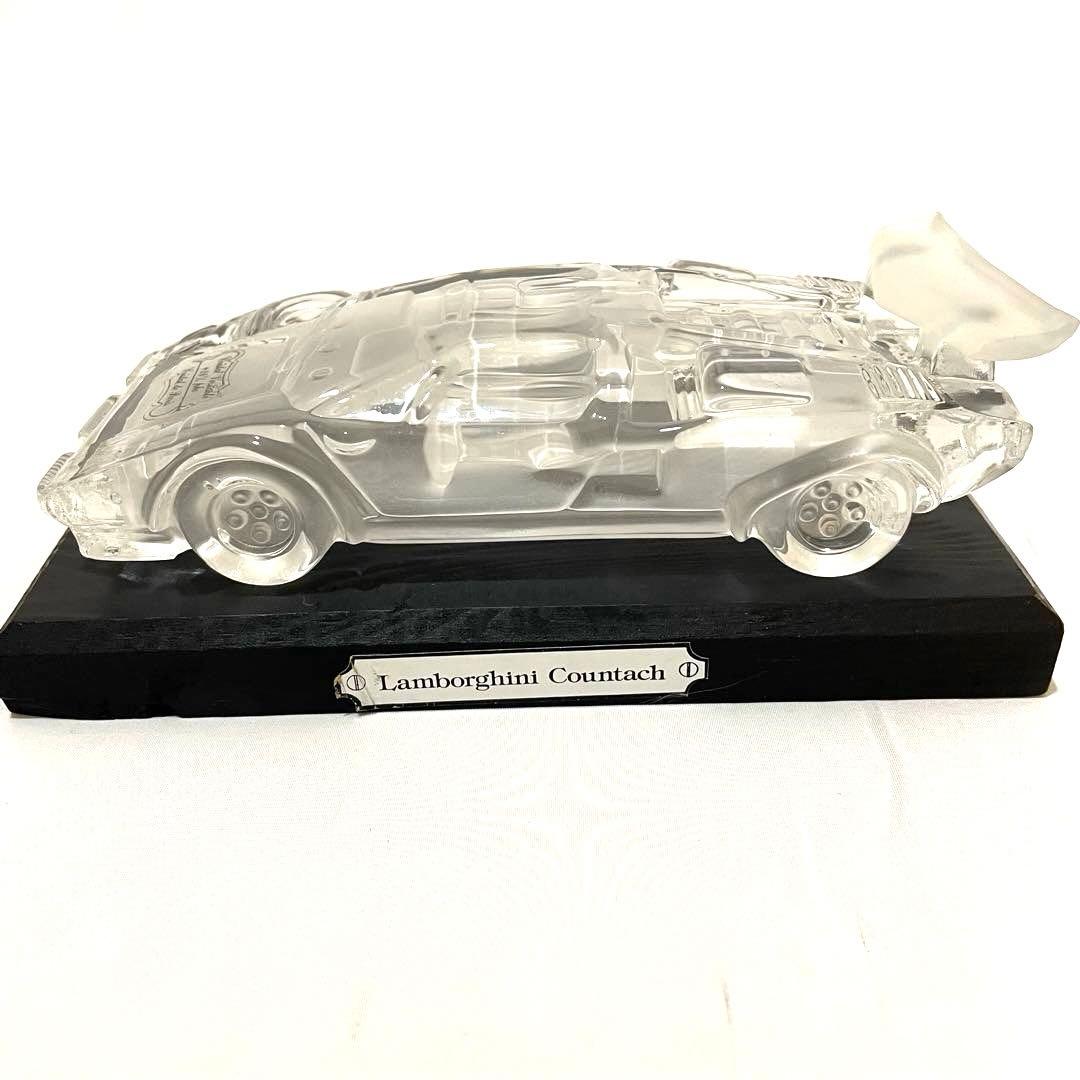 ランボルギーニ カウンタック クリスタル ガラス 置物 台座付き - メルカリ