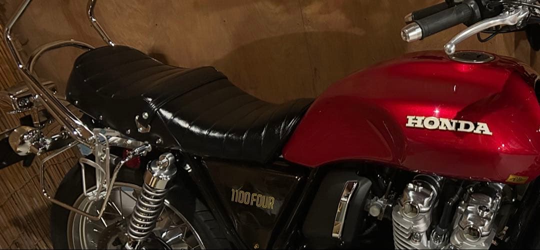 cb1100 ex タックロールシート